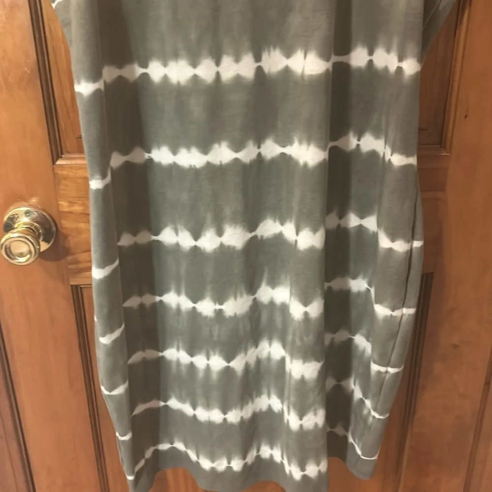 Lane Bryant Plus Tie Dye Dress - Picture 3 of 6